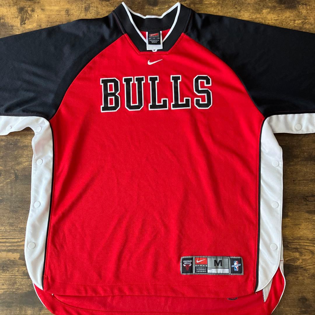 NIKE NBA シカゴ ブルズ ウォームアップシャツ ジャージ Mサイズ