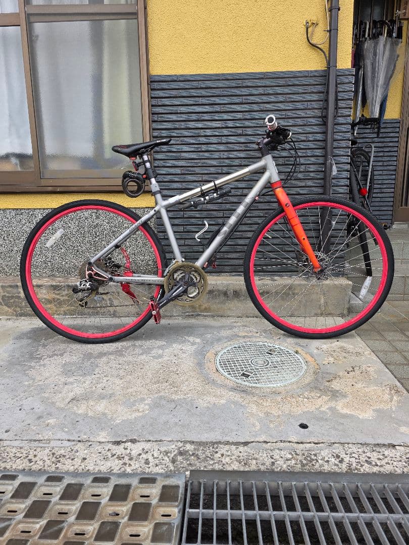 自転車本体 giant seek