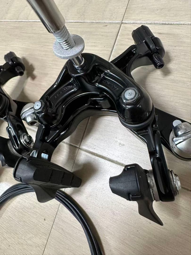SHIMANO R7000ブレーキキャリパー 新品