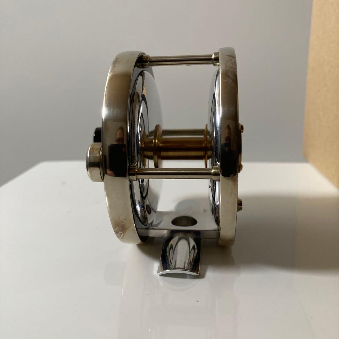 NAKA Reel サイズM