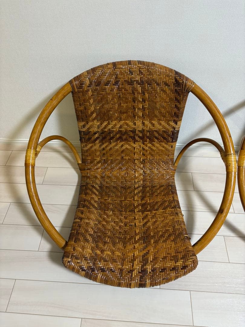 ラタン　丸座椅子　2台セット　アジア　レトロ