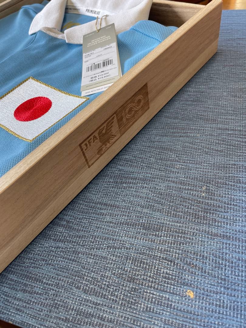 【新品】日本代表　100周年アニバーサリーユニフォームMサイズ(パッケージ付き)