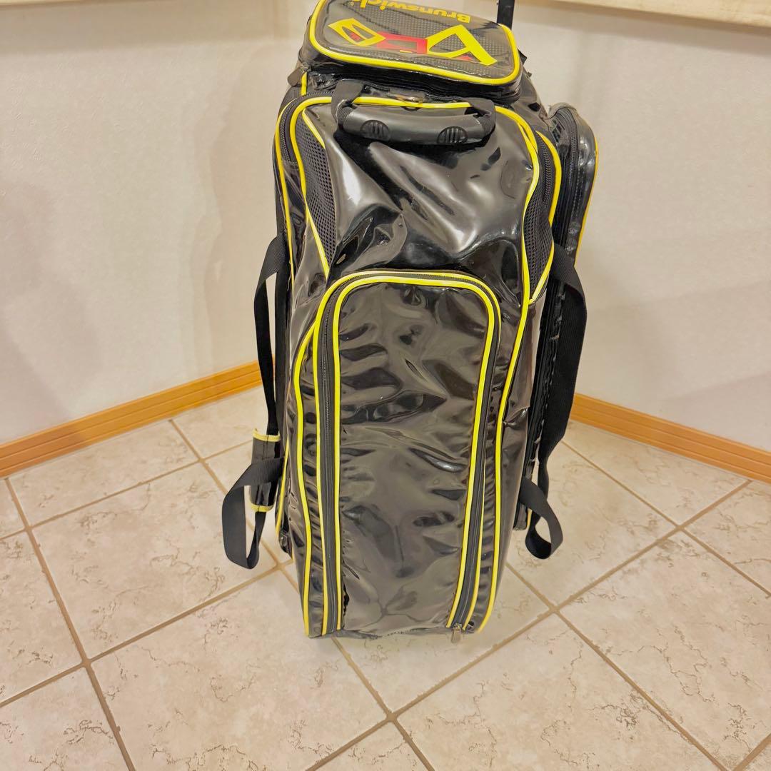 【極美品】Brunswick 3個用 キャディタイプ ボウリングバッグ ローラー