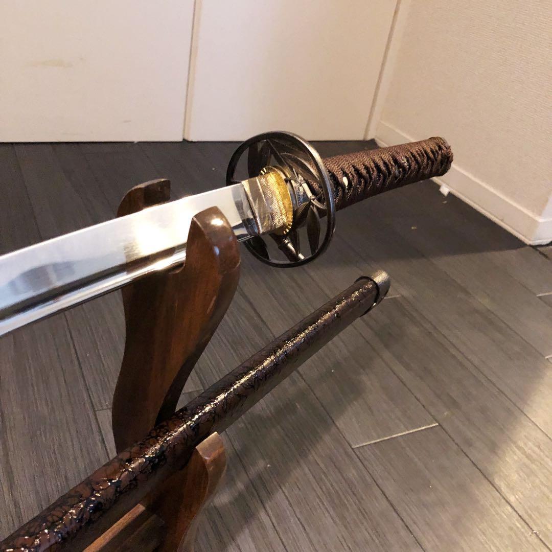 高級模造刀　居合刀　樋入り刀身　茶拵え　亜合金刀身　名刀