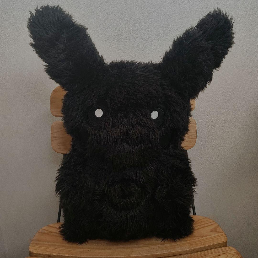 フラグメント デザイン ピカチュウ ぬいぐるみ