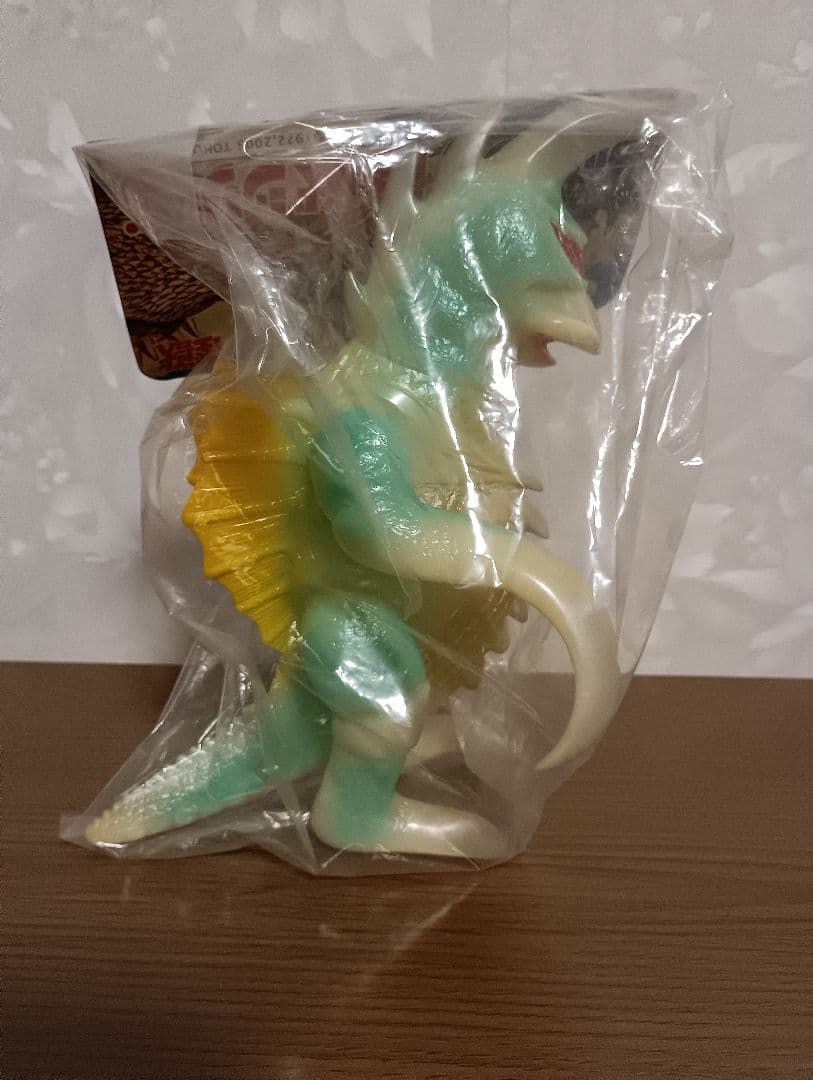 M1号　ガイガン　蓄光⭐　世紀の大怪獣シリーズ