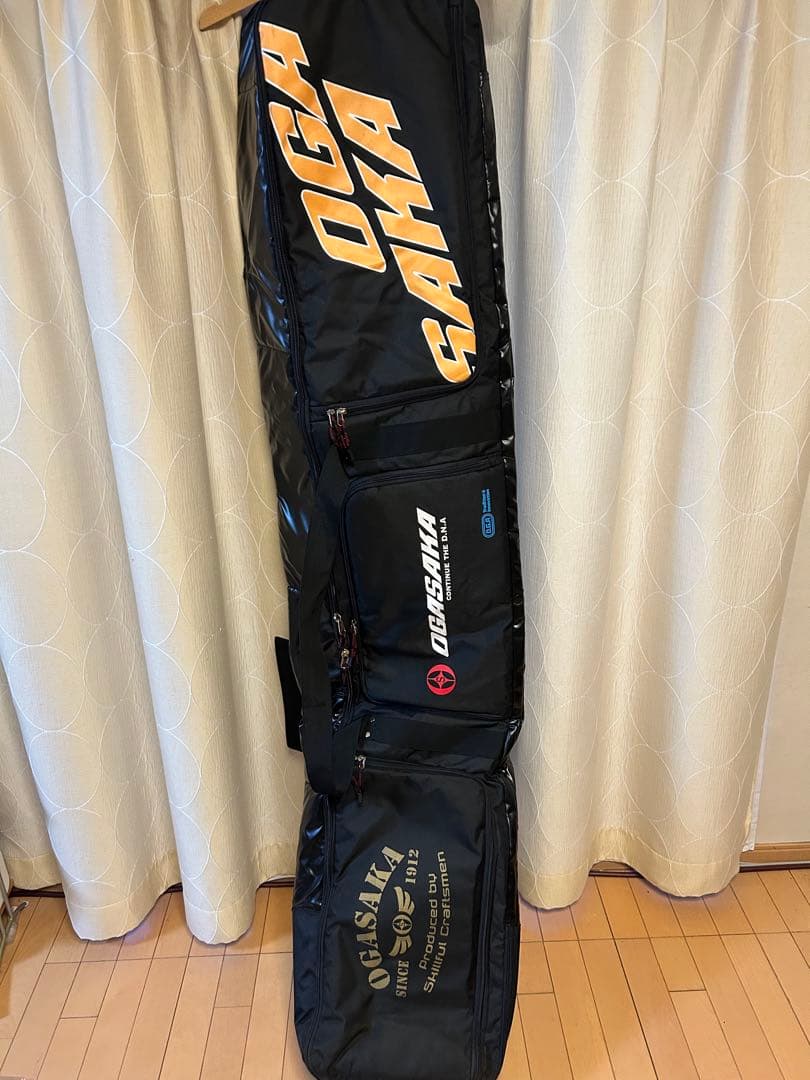 ☆美品☆ OGASAKA スキーキャリーバッグ　ウィール付　オールインワン
