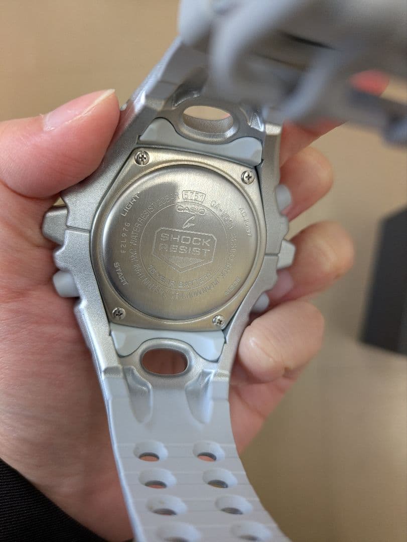 G-SHOCK CASIO シルバー 腕時計