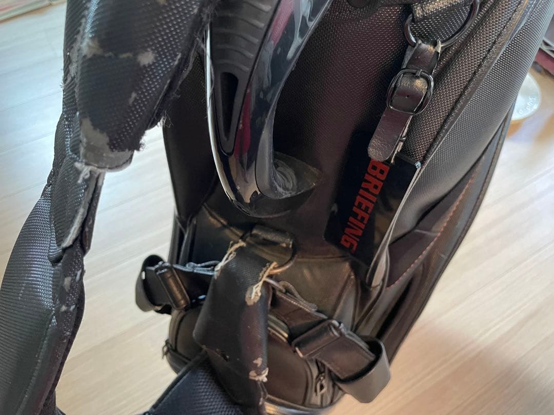 BRIEFING ゴルフキャディバッグ ブラック/レッド