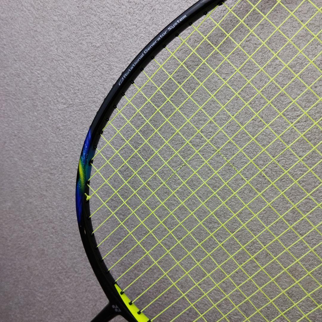 【廃盤品】YONEX ASTROX77 4UG5 シャインイエロー ②