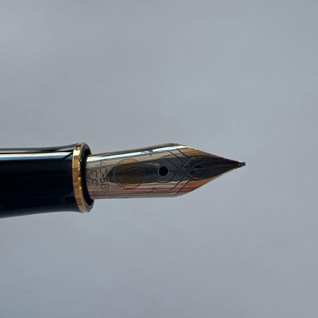 Pelikan ペリカン　スーベレーン M300 緑縞　EF