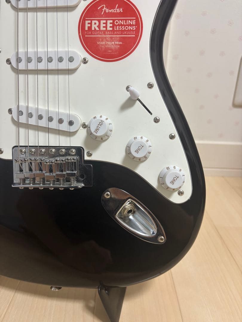 Squier Stratocaster エレキギター ブラック