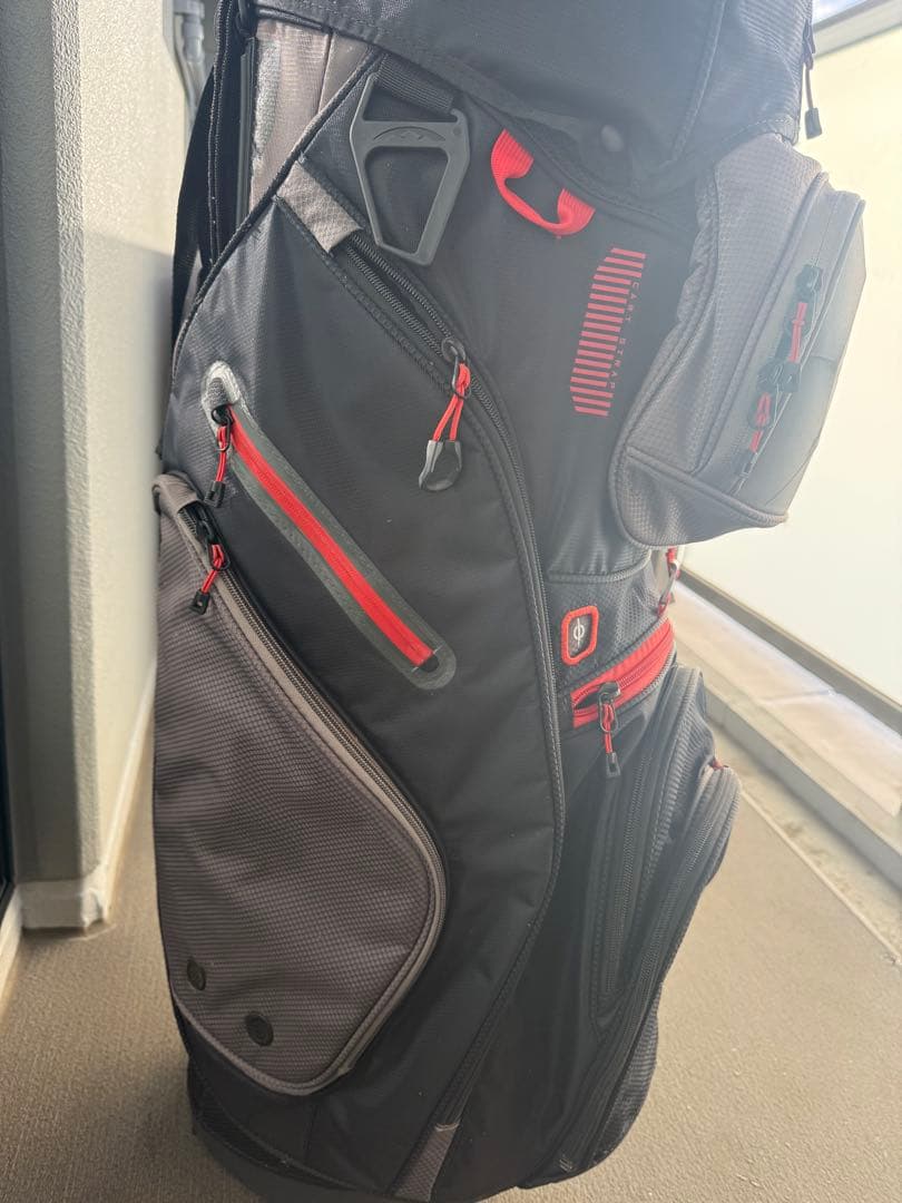 コオリナ Ko Olina ゴルフバッグ・キャディバッグ 黒/赤