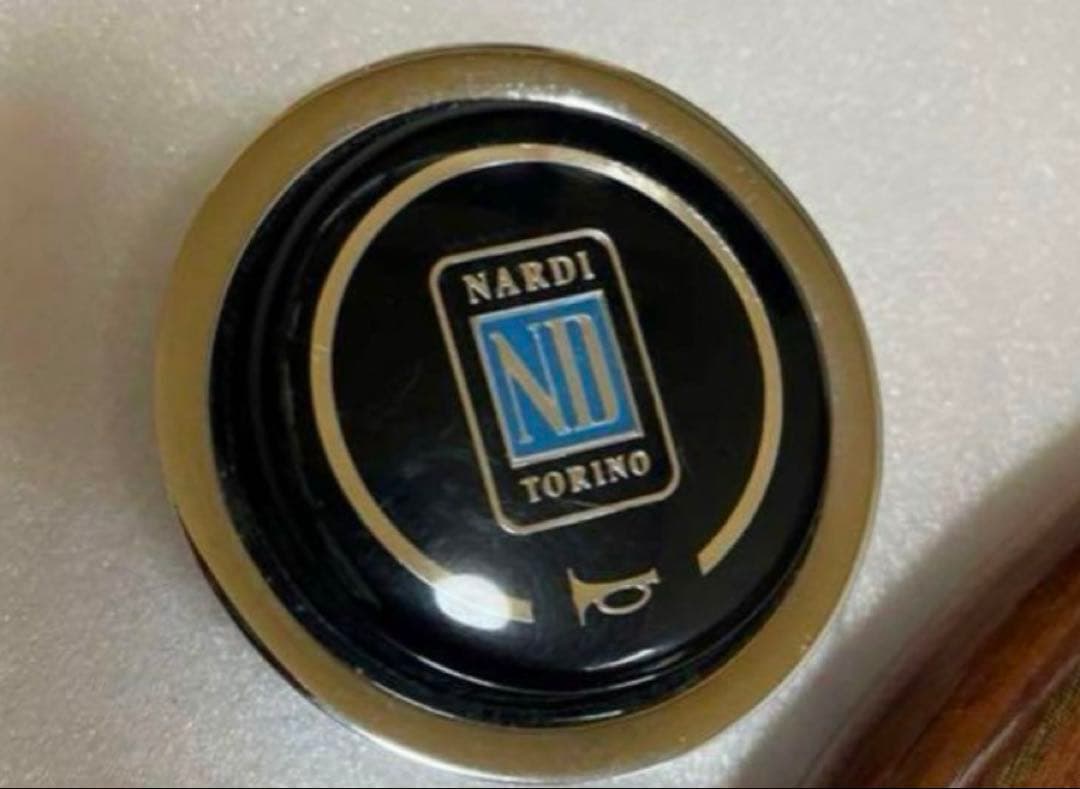 ナルディ　クラシック　NARDI　ウッド　32.5 〜 33φ 旧車　美品