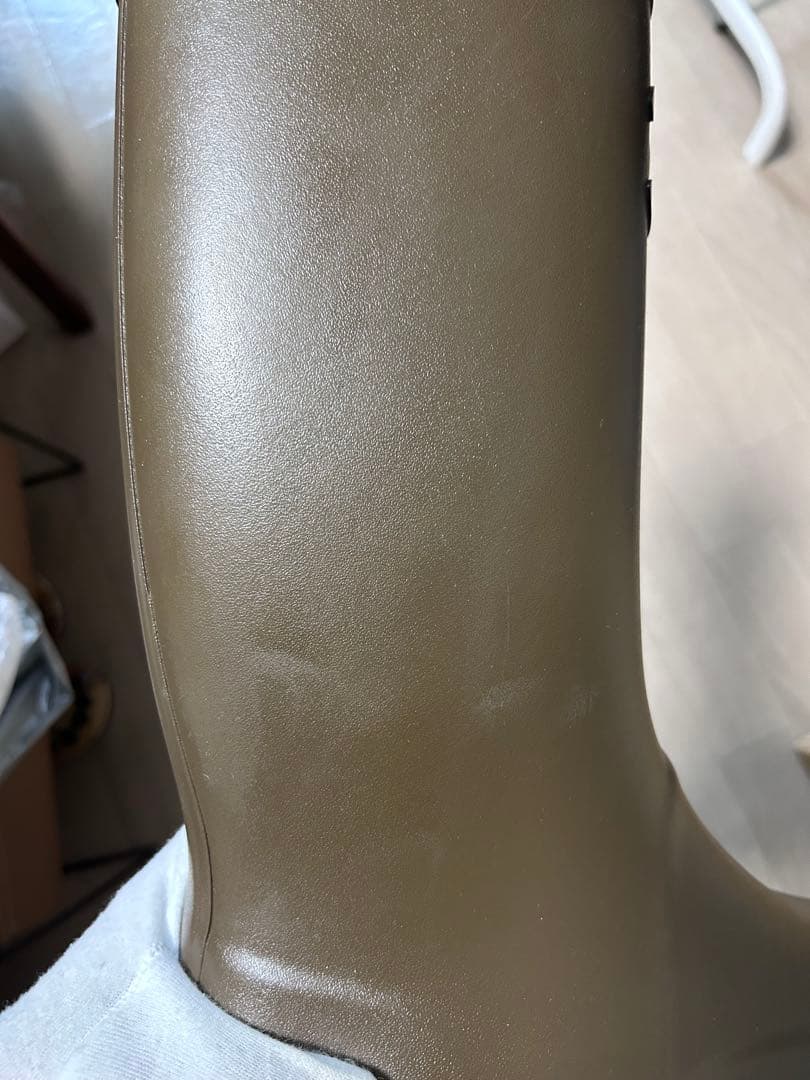 【新品訳アリ】CHANELレインブーツ　39 カーキ