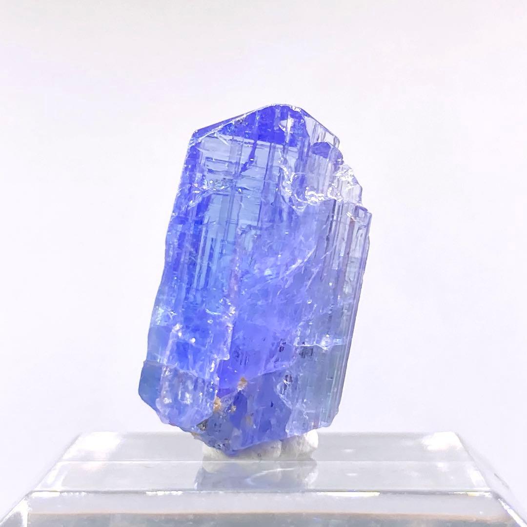 G*G様 タンザナイト　灰簾石　原石　鉱物標本　天然石　 813