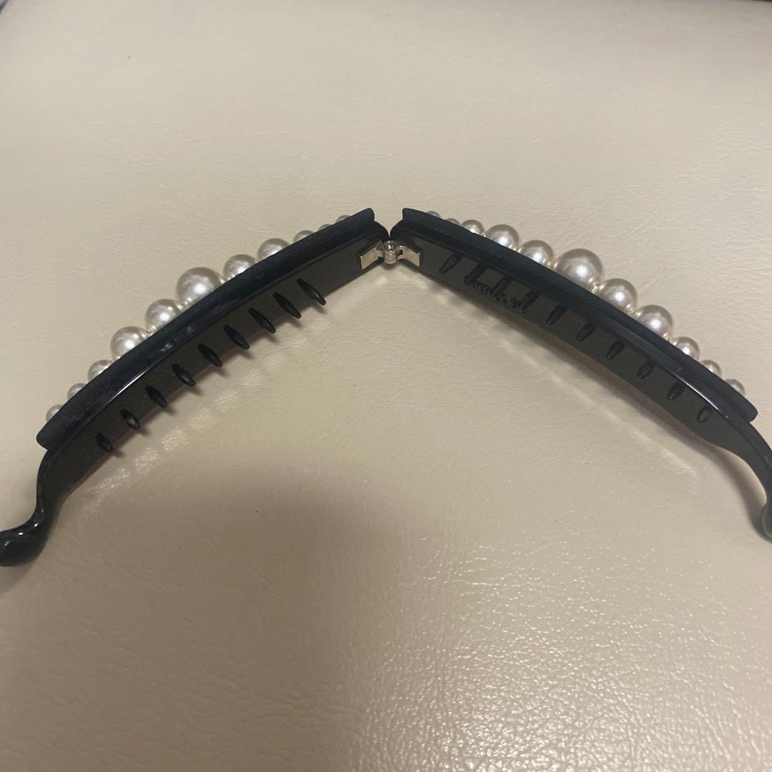 値下げはありません❗️コンプレックスビズ　パールバナナクリップ