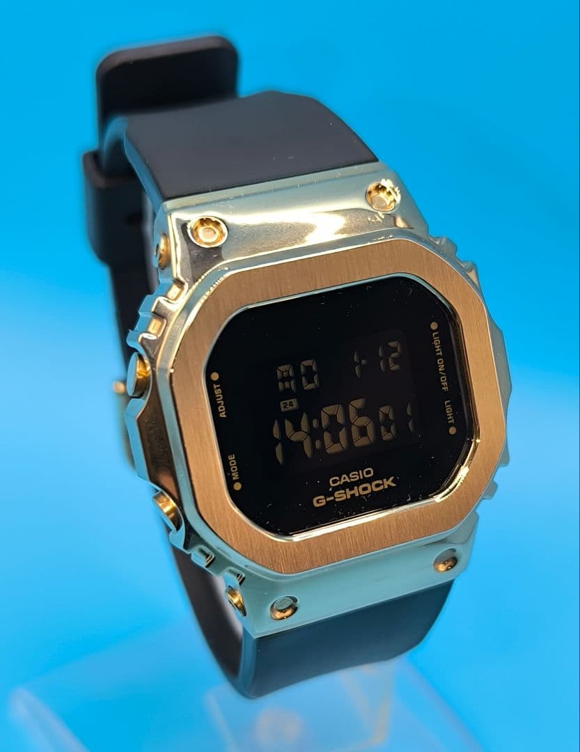 美品 G-SHOCK GM-S5600GB-1JF メタルカバード