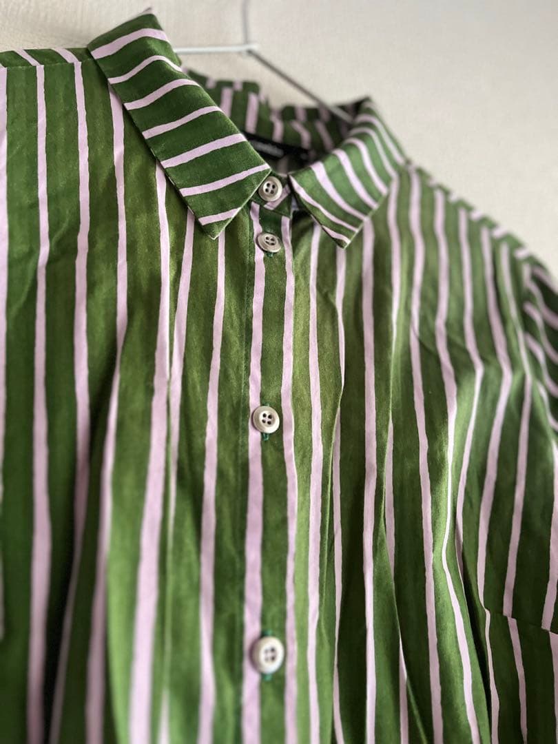 marimekko ピッコロ　緑とピンクの シャツワンピース 36