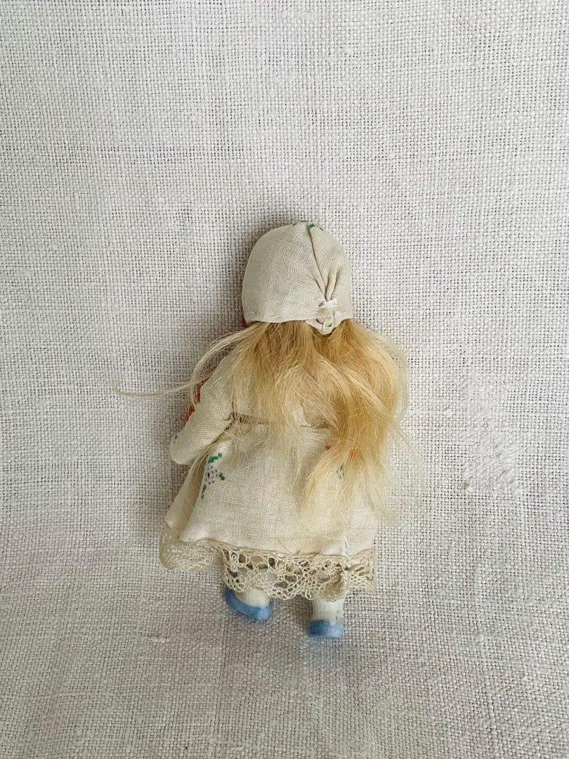 アンティークビスクドール、ミニョネット