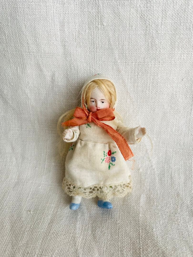 アンティークビスクドール、ミニョネット