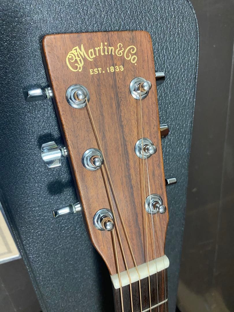 アコースティックギター　martin