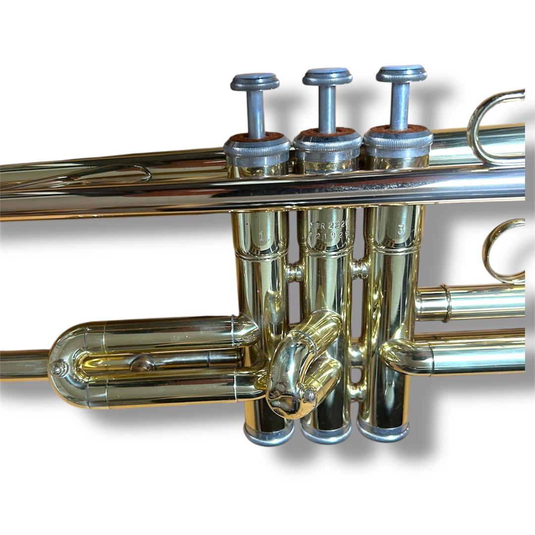 YAMAHAトランペット 本体 ハードケース付きYTR -2321【美品】