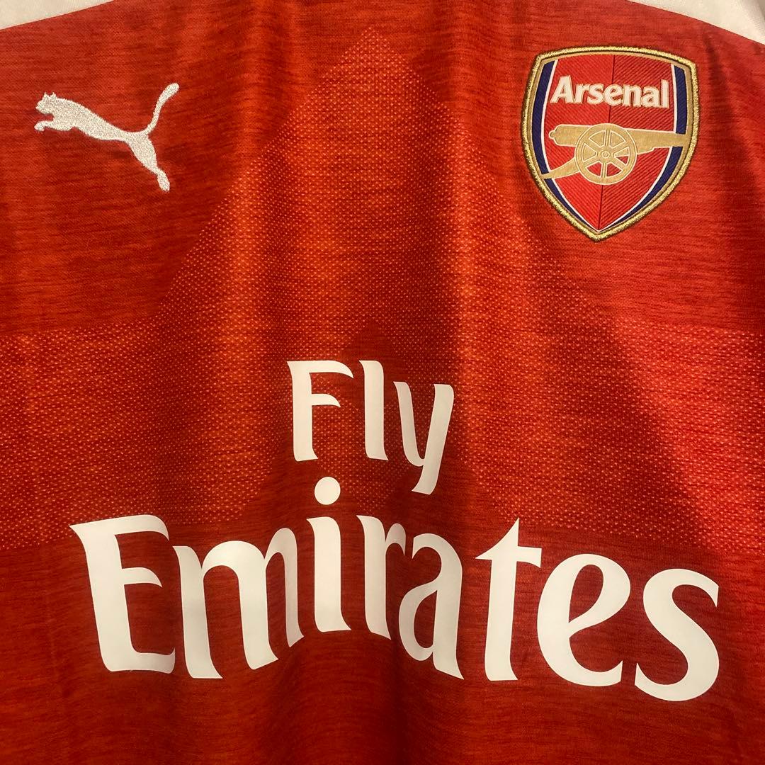 エジル　アーセナル　18/19　ホーム　リーグ仕様