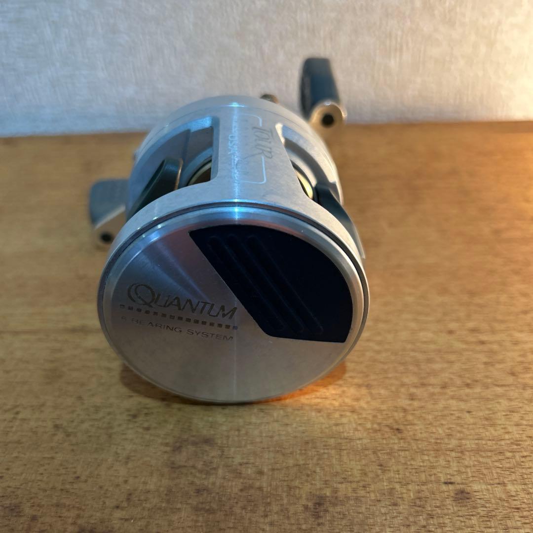 リール ZEBCO QUANTUM us600