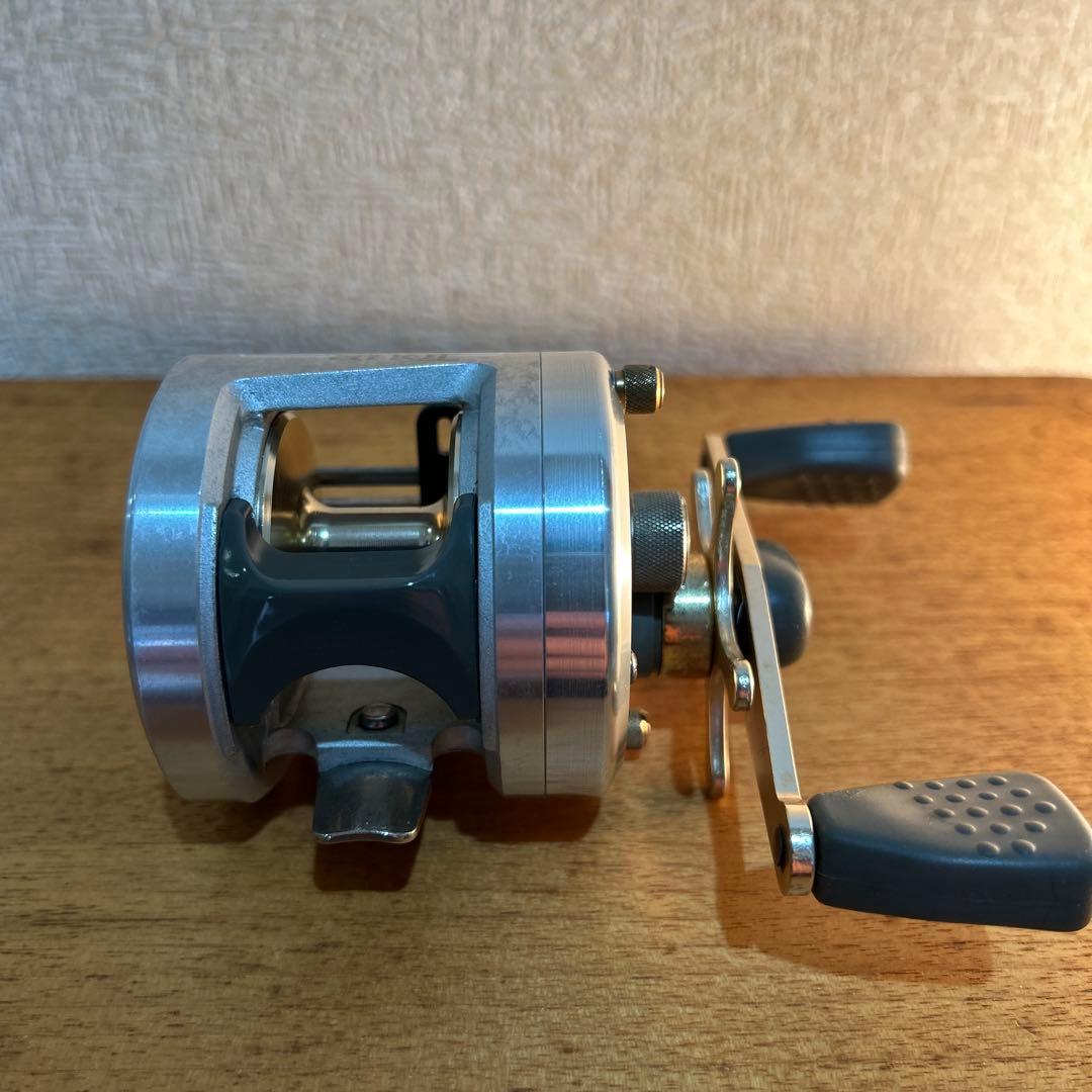 リール ZEBCO QUANTUM us600