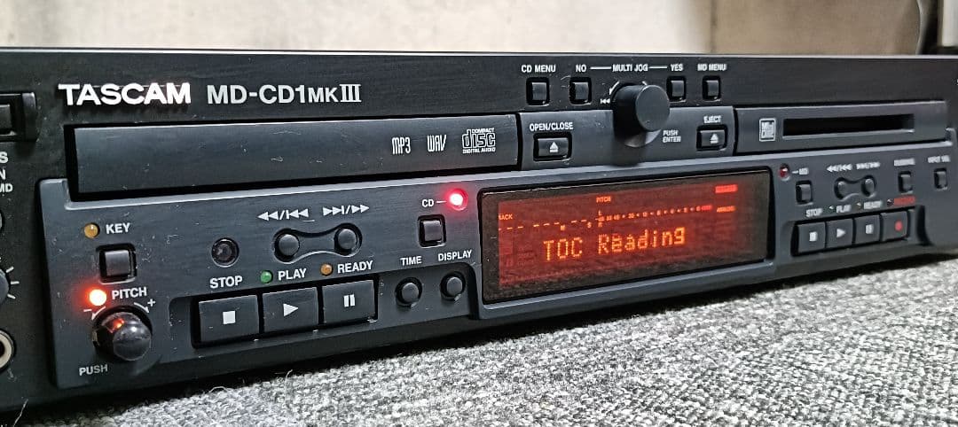 業務用CD&MDデッキ TASCAM MD-CD1MKⅢ
