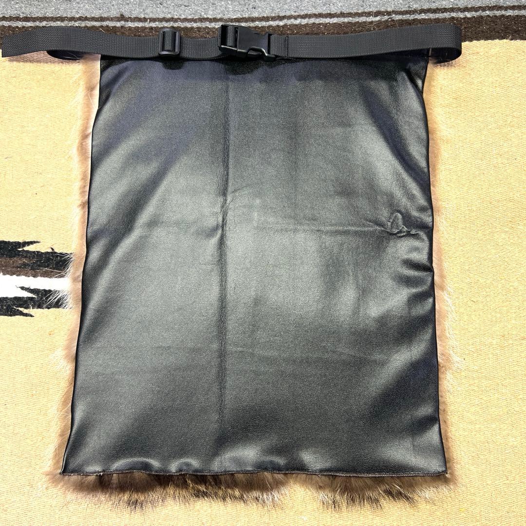 【裏地付】　ラクーン　アライグマ　尻あて　腰皮　狸毛皮敷物　　スキー　登山　山菜