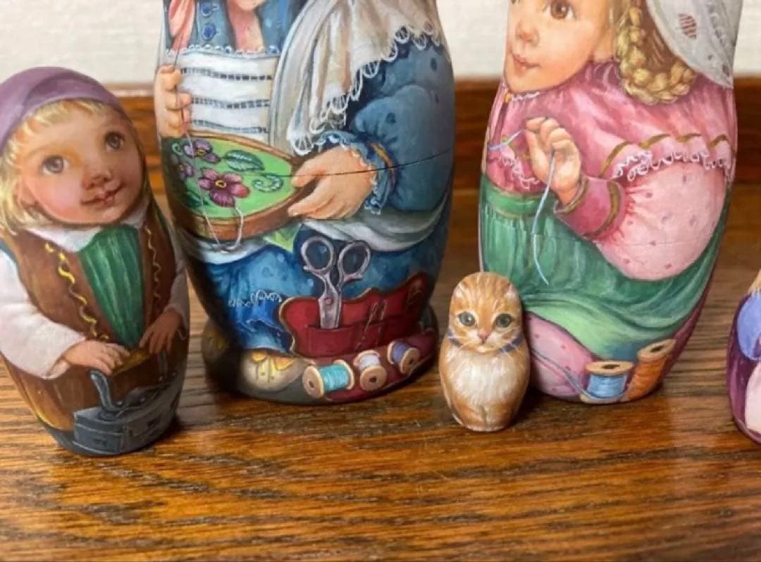 ロシア雑貨☆『刺繍&お裁縫』マトリョーシカ(5P)リダ工房