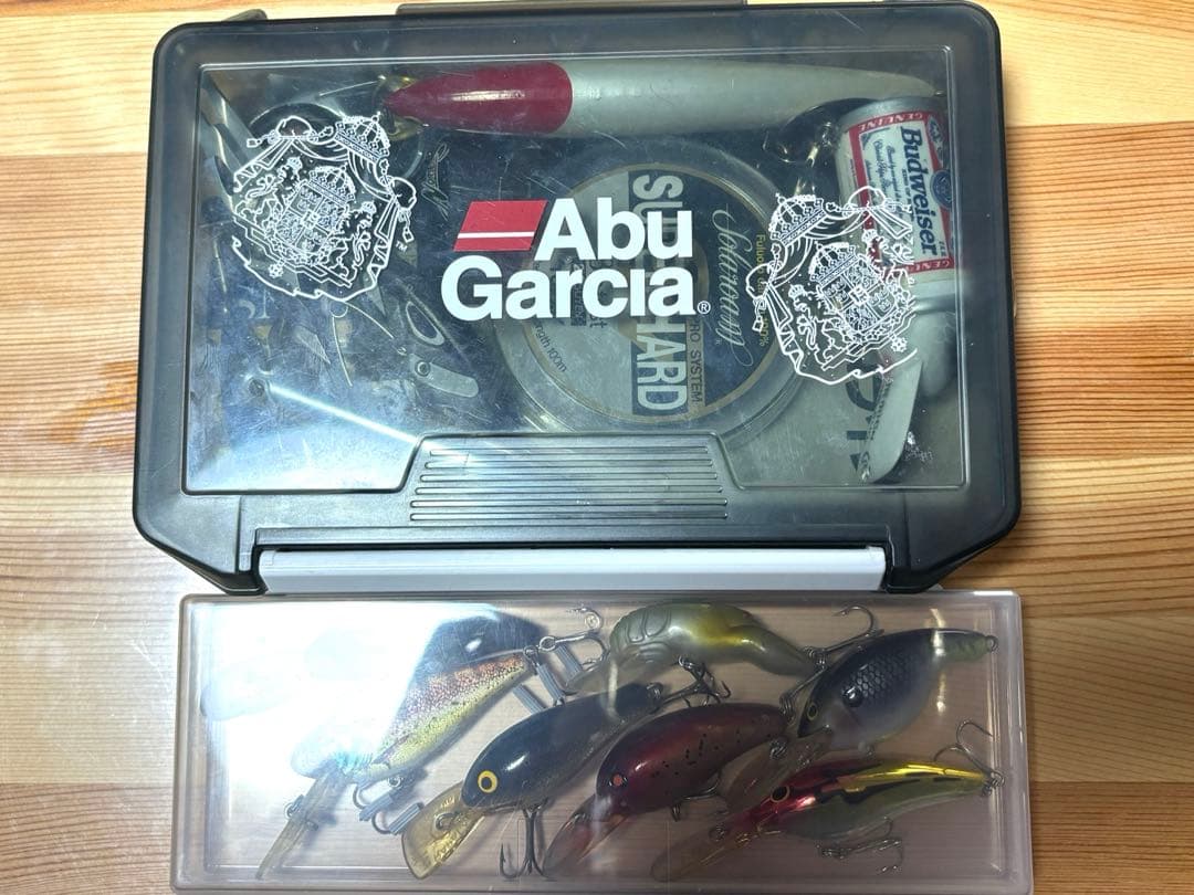 バス釣り引退　ルアー釣りセット　バス釣りセット　ケース付きルアー　OLDタックル