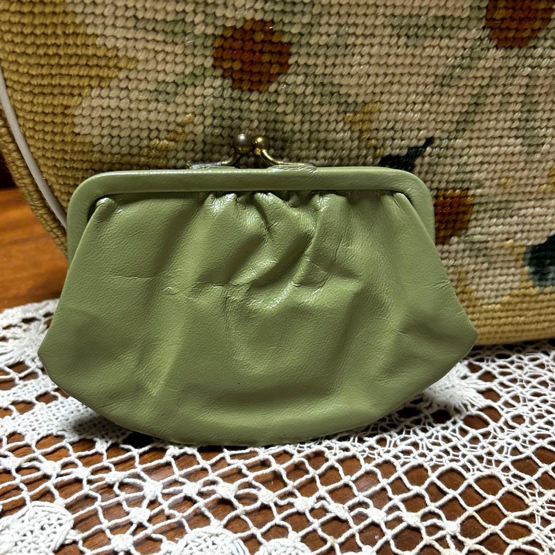 ニードルポイントハンドバッグ