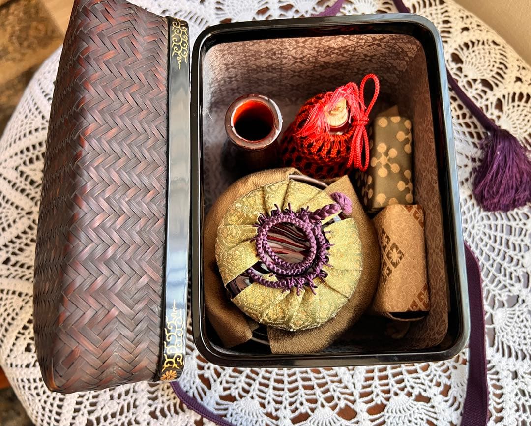 ☆御所籠一式　茶篭　茶道具　野点道具 桐製共箱入り