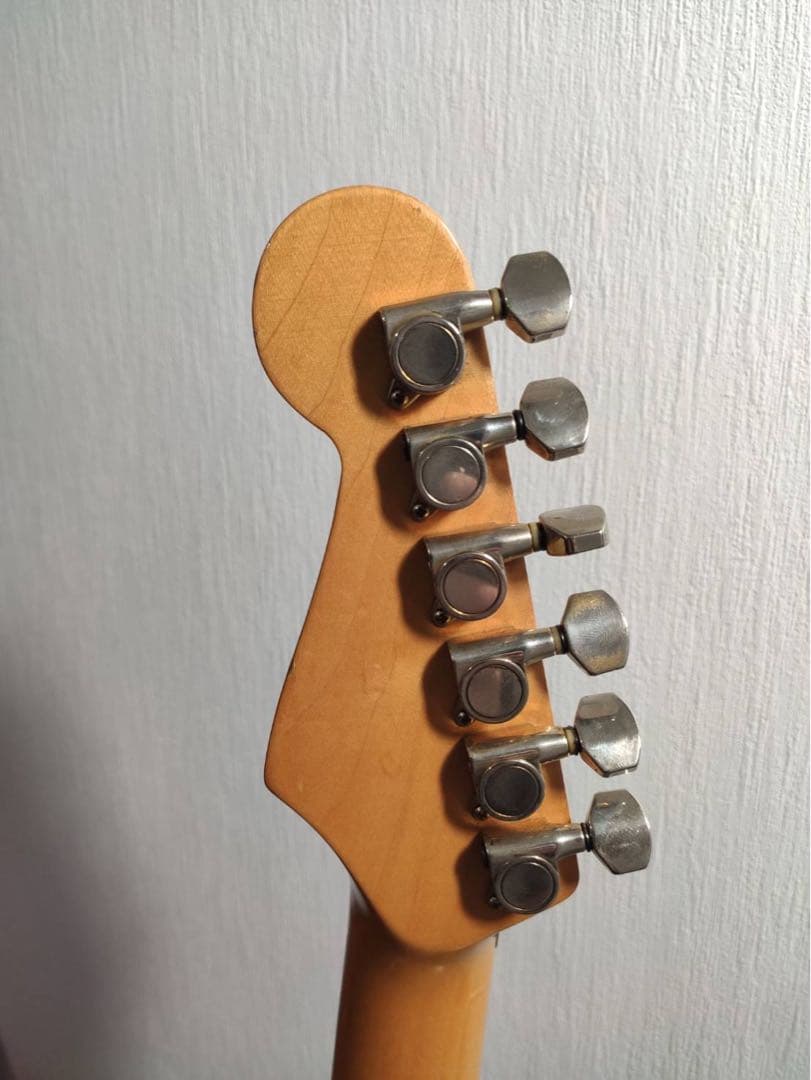 レッド エレキギター シングルコイル