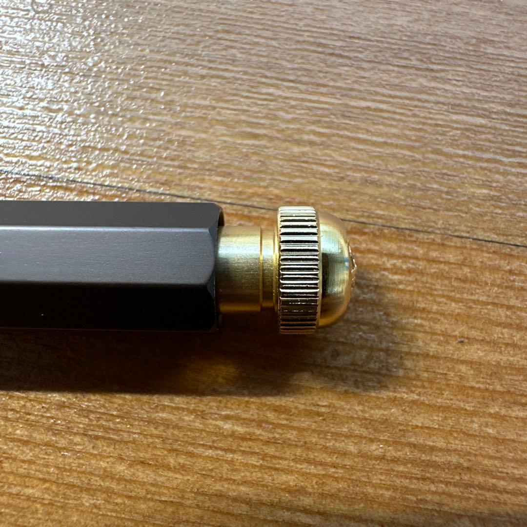 カヴェコスペシャル　伊東屋　限定色　オリーブブラウン