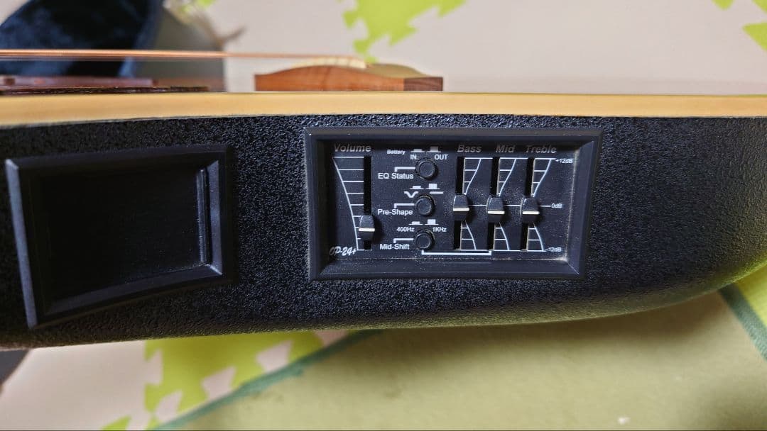 ovation CC257 YB　アコースティックギター　エレアコ