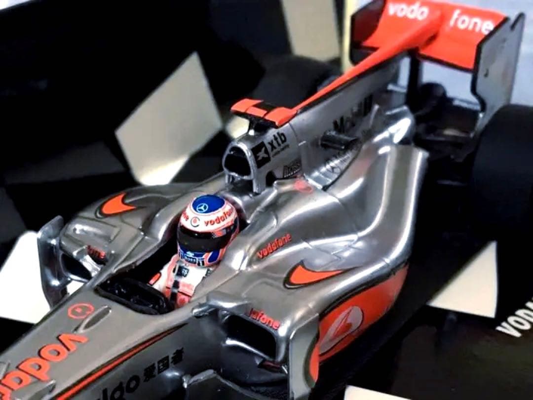 ミニチャンプス 1/43 マクラーレン・メルセデス MP4-25 J. バトン