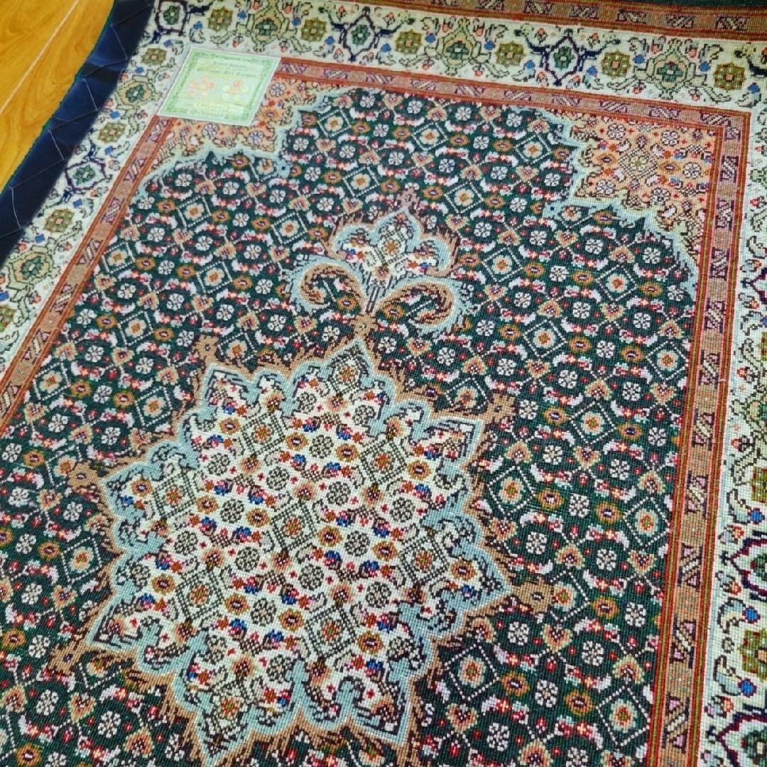 最高級ペルシャ絨毯 ウール　シルク 細密手織　サイズ60×90　タブリーズ