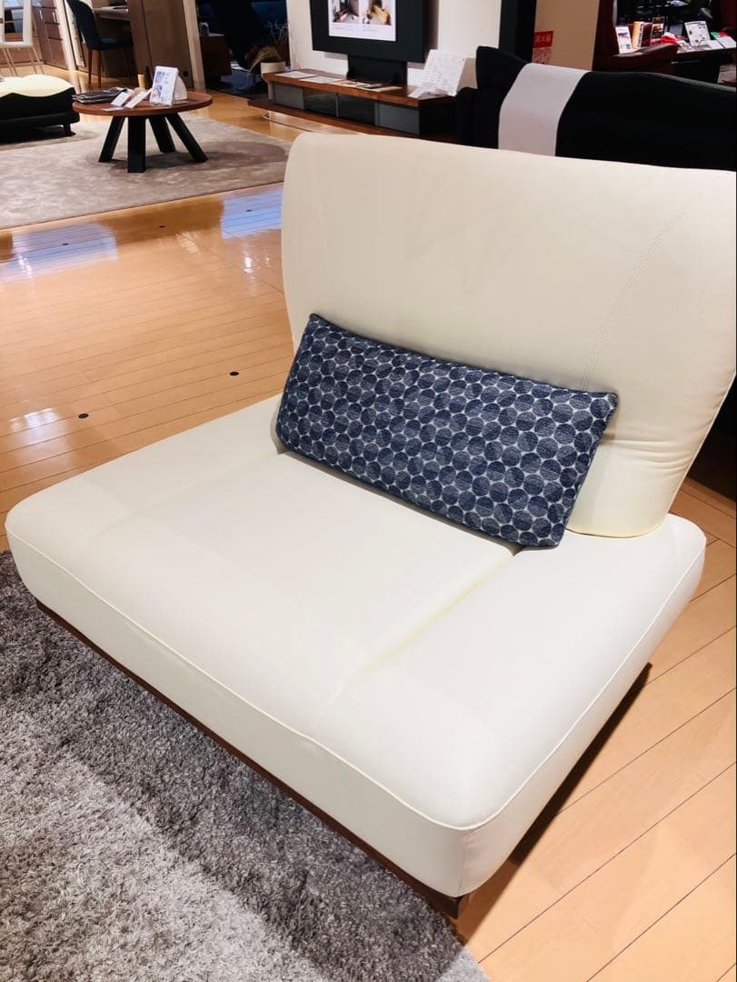 ブラックレザー 1人掛けソファ 高級ソファー美品です！お得価格！