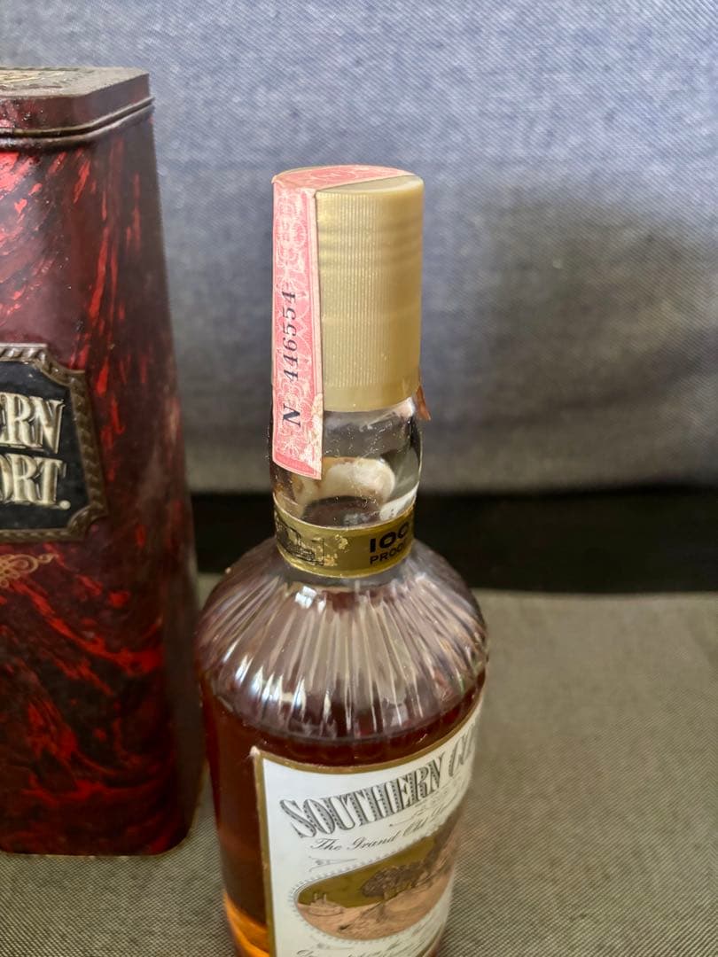 SOUTHERNCOMFORT　サザンカンフォート　50度　古酒　未開封