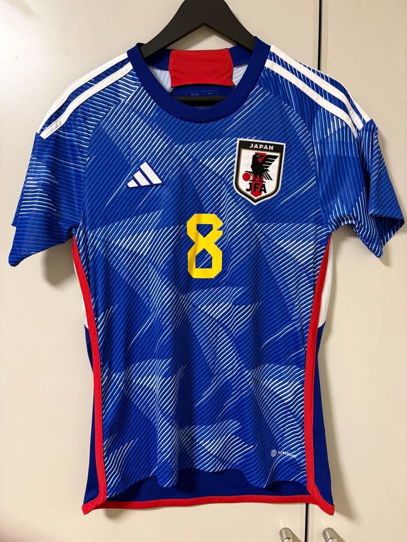 【アディダス公式】日本代表 2022 カタールW杯 ユニフォーム #8 堂安律