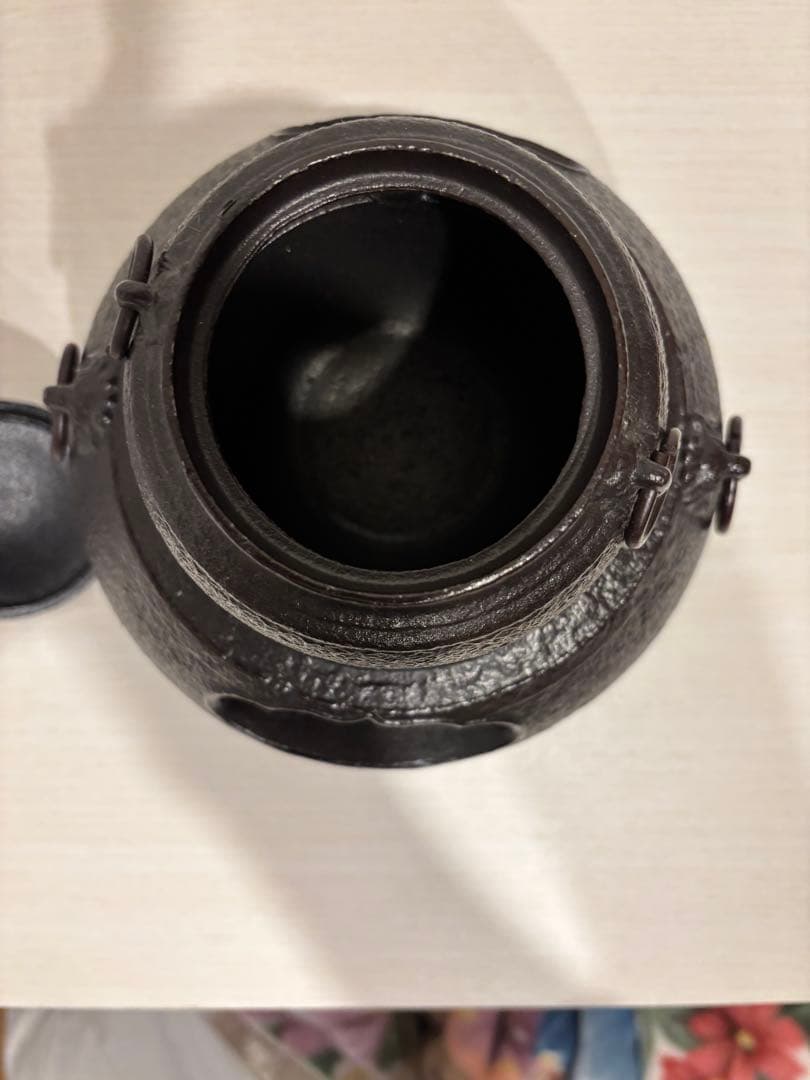 鉄製茶釜セット　蓋付き