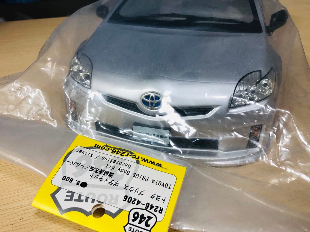 トヨタ プリウス 2010年モデル RCカー用ボディ 1/10スケール