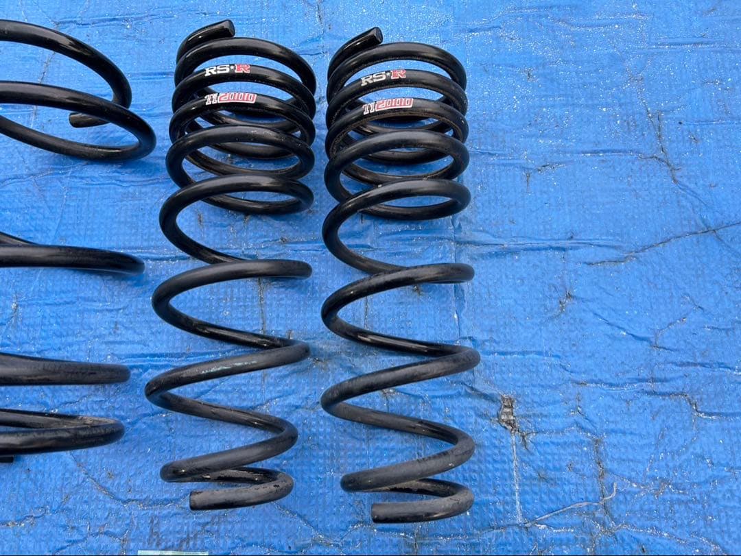 トヨタ　ウィッシュ　ZNE10 RSRダウンサス Ti2000