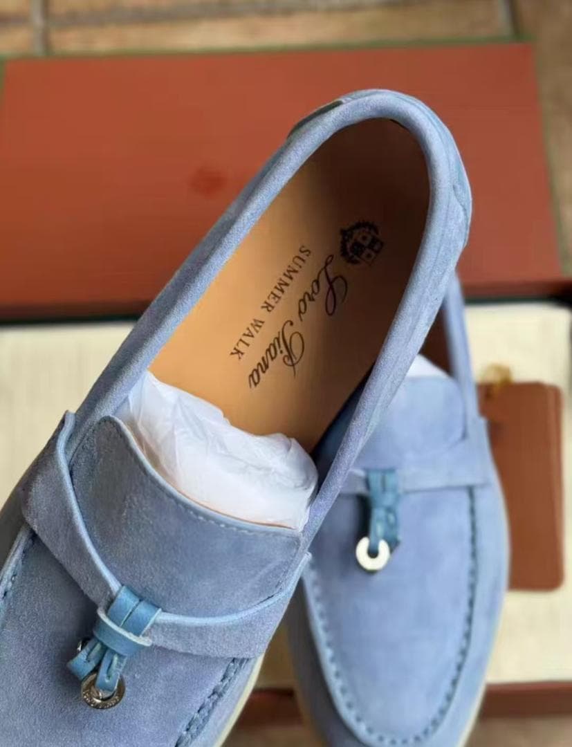 Loro Piana ライトブルー スエード モカシン 38