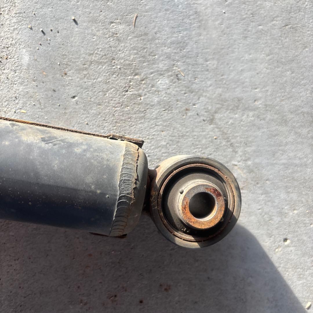 60 ハリアー プレミアムの純正サス