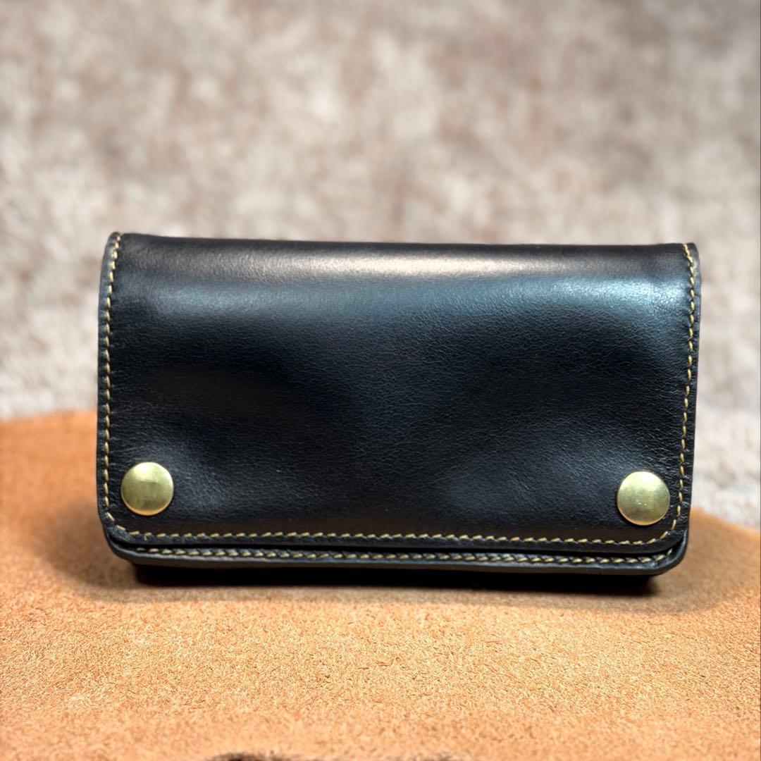 YAMATO ◎柔らかい二つ折りシャグポーチ.牛スムース革◎